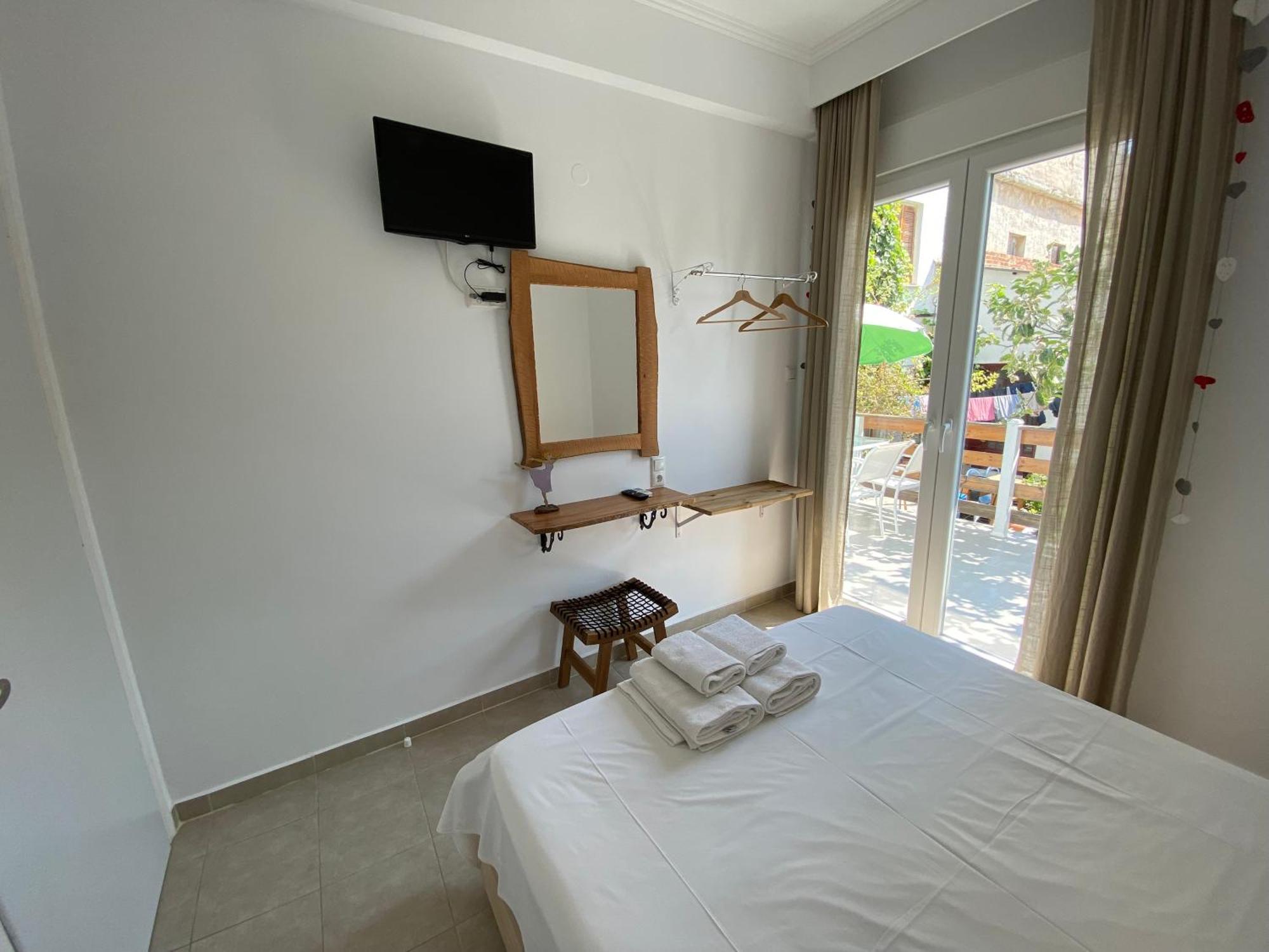 Delikos House Apartment Limenaria  Ngoại thất bức ảnh